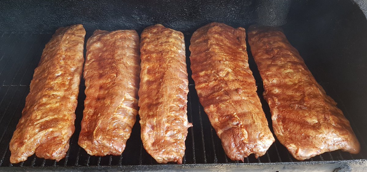 BuzzedBoarBBQ's tweet photo. More ribs?  Why not! https://t.co/QcIcfbOP1V