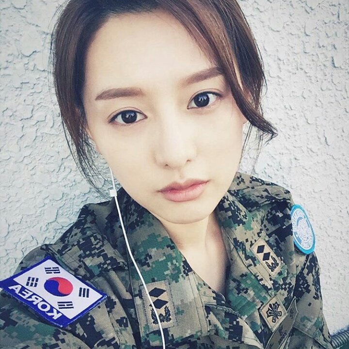 SSUAllisonShion's tweet photo. #NewProfilePic https://t.co/Z6ZSMpVu1K