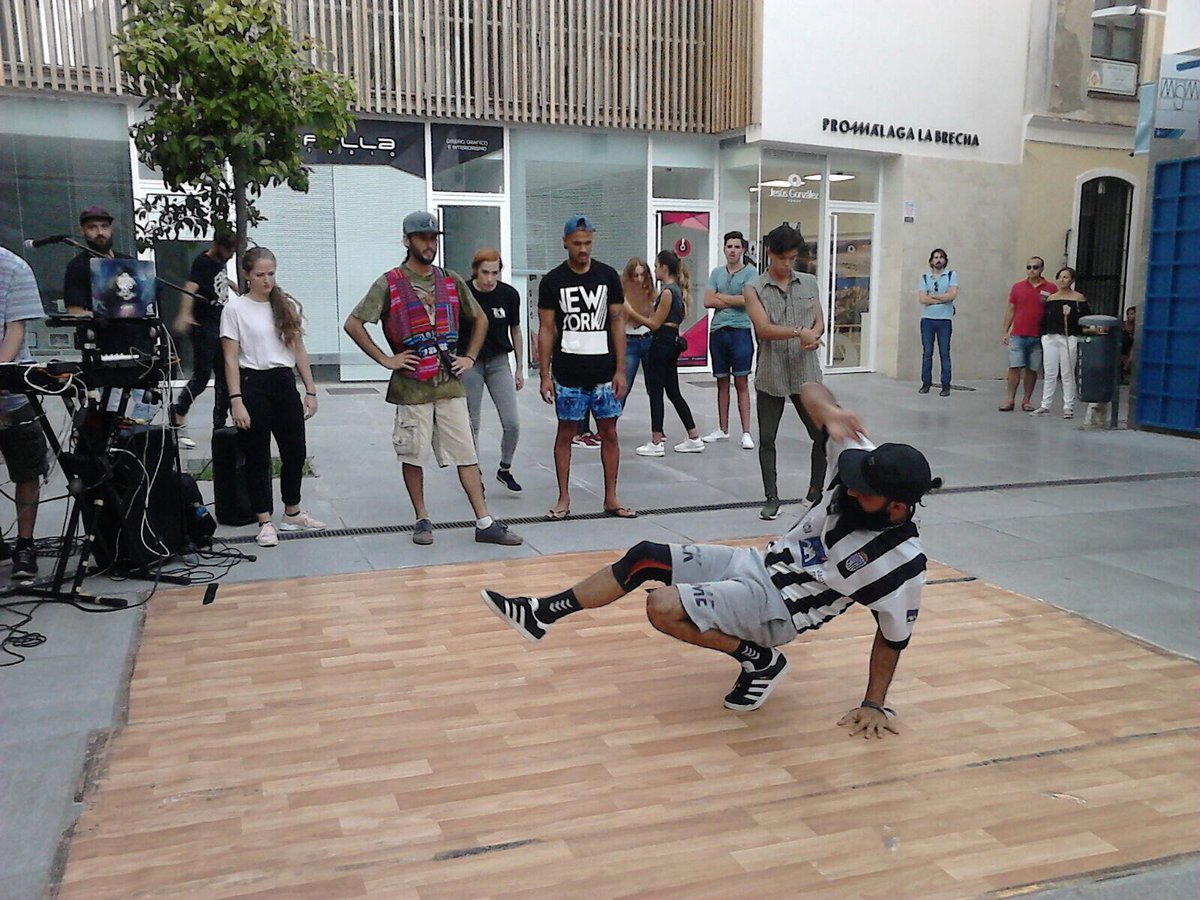 LA BRECHA tweet media