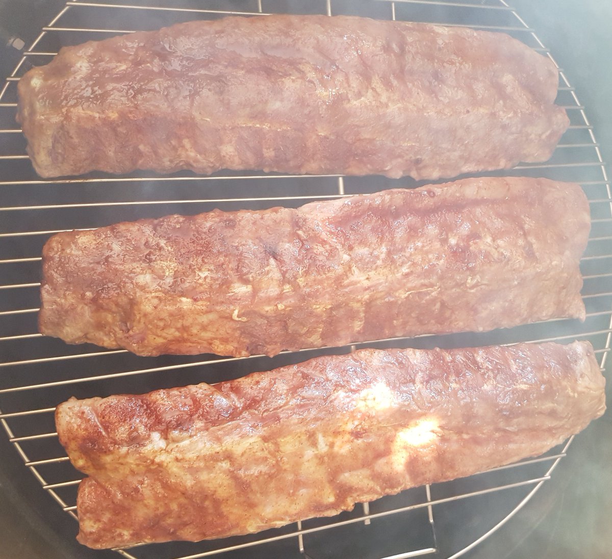 BuzzedBoarBBQ's tweet photo. More ribs?  Why not! https://t.co/QcIcfbOP1V