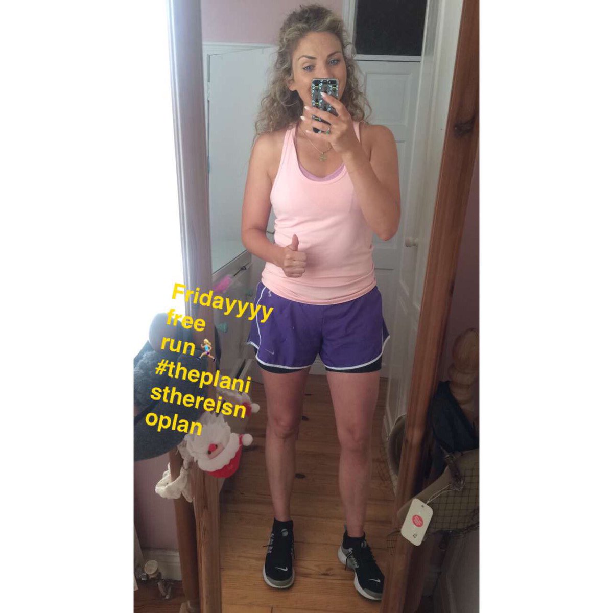 formationfitnes's tweet photo. The plan is there is no plan👌Me before my free Friday run, full of beans👌Wait till you see me after 6miles #marathonprep #fridayfeels https://t.co/kzOSxi4CZJ
