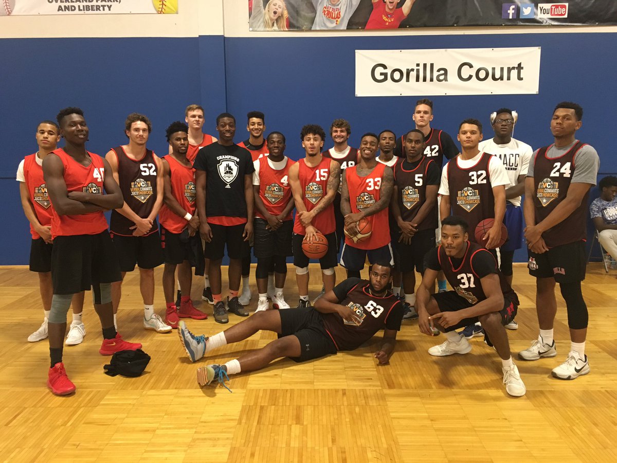 RL_Hoops's tweet image. The Verbal Commits All Showcase Team. A great group of players on and off the court. Can't wait to see where 🏀takes them next!