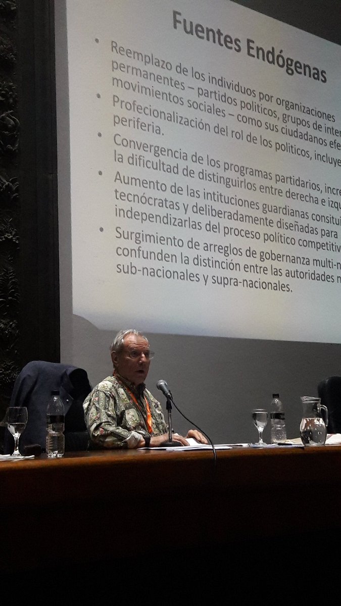 CongresoALACiP9's tweet photo. Extraordinario cierre de un gran Congreso. Con el maestro Phillipe Schmitter. https://t.co/StGpdF6qjo