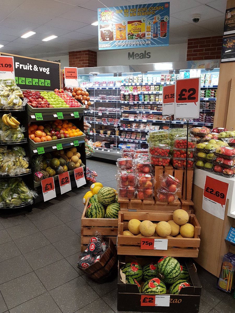 SPAR_PrincessSt's tweet photo. Great #Fruit &amp; #Veg offers avaliable in store! #Melons #Nectarines #Blueberries #Grapes #Fruittastic #5aday #Deals @BarrowBoySPAR @SPARDSAP https://t.co/TRWdmso1jk