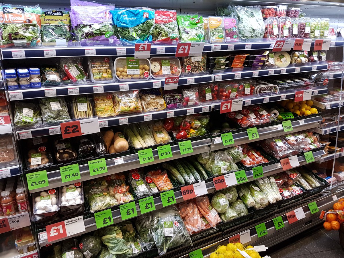 SPAR_PrincessSt's tweet photo. Great #Fruit &amp; #Veg offers avaliable in store! #Melons #Nectarines #Blueberries #Grapes #Fruittastic #5aday #Deals @BarrowBoySPAR @SPARDSAP https://t.co/TRWdmso1jk
