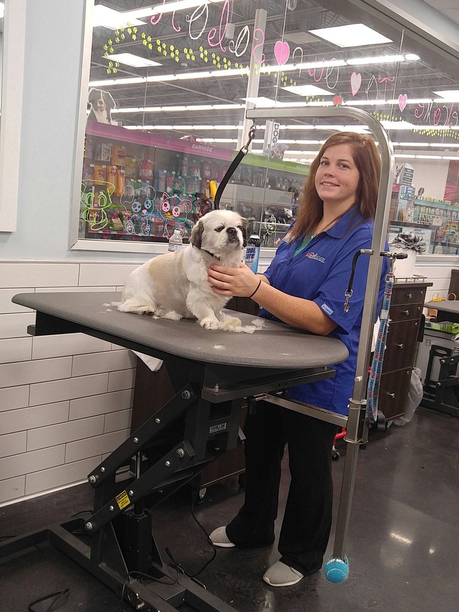 Petsmart #2700 tweet media