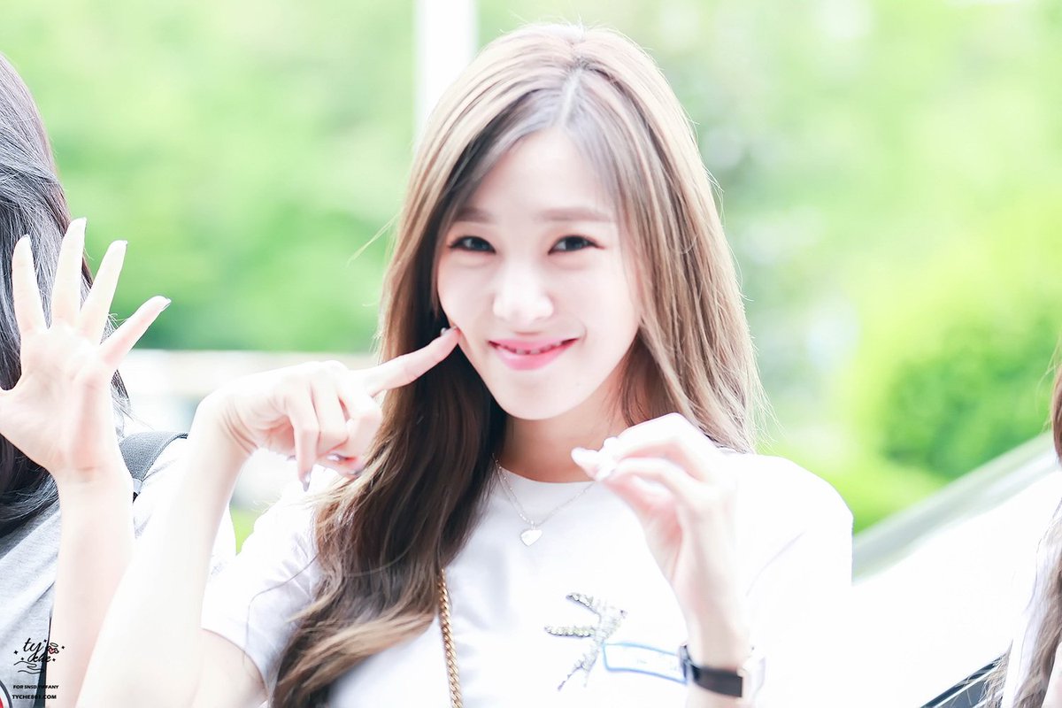 tyche801's tweet photo. 170729 happy together 출근 https://t.co/2kDtffHDDW #티파니 #TIFFANY #GIRLS6ENERAT10N https://t.co/NgI4C21ggB