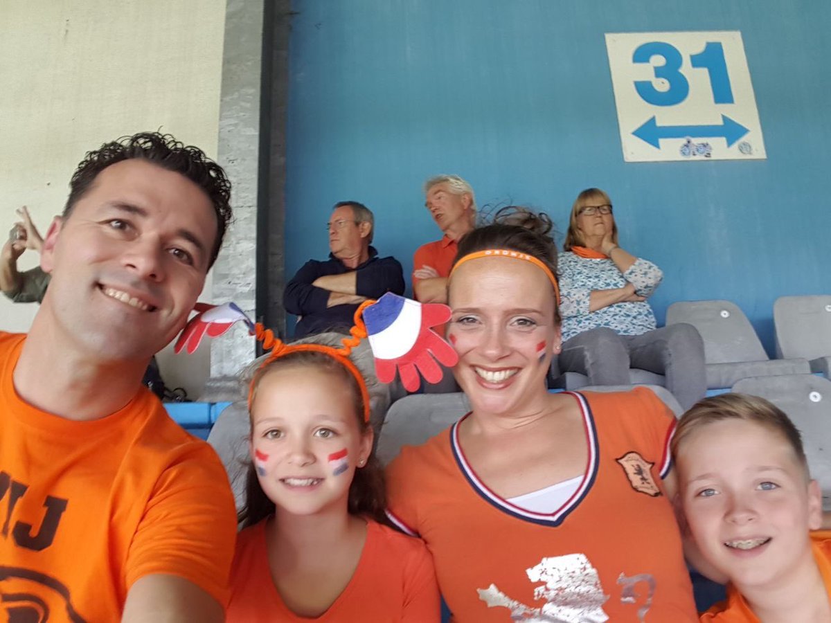 RoyUffing's tweet photo. #NEDSWE Hopelijk een keer mooi voetbal op de Vijverberg 😜 https://t.co/ZeEx4GMJF4