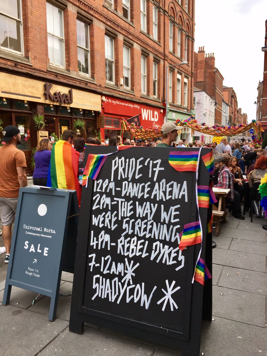 nottmoffices's tweet photo. Very busy and bright #nottspride and #Hockley #CQNotts is buzzing, @itsinnottingham https://t.co/JHKCRZWZcu