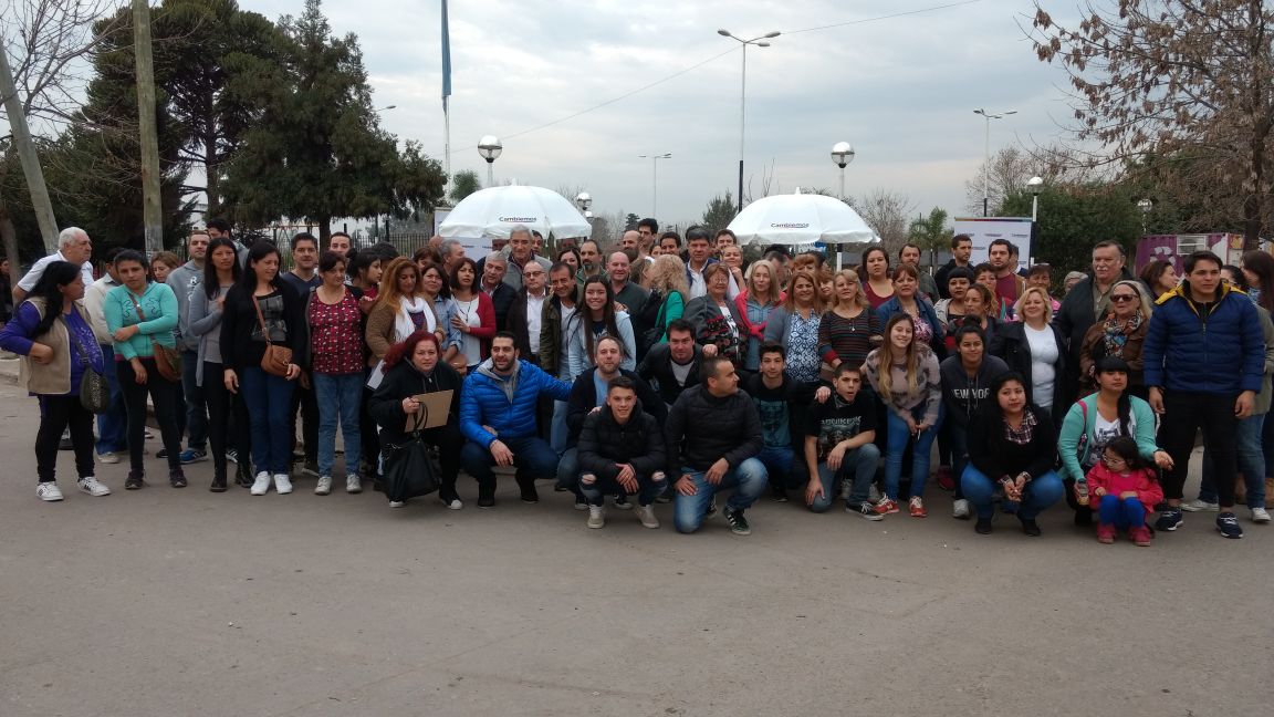 fedediazabal's tweet photo. Gran equipo de @ProEzeizaRuben para el timbreo nacional #CambiandoJuntos https://t.co/fIeMUdtbiM