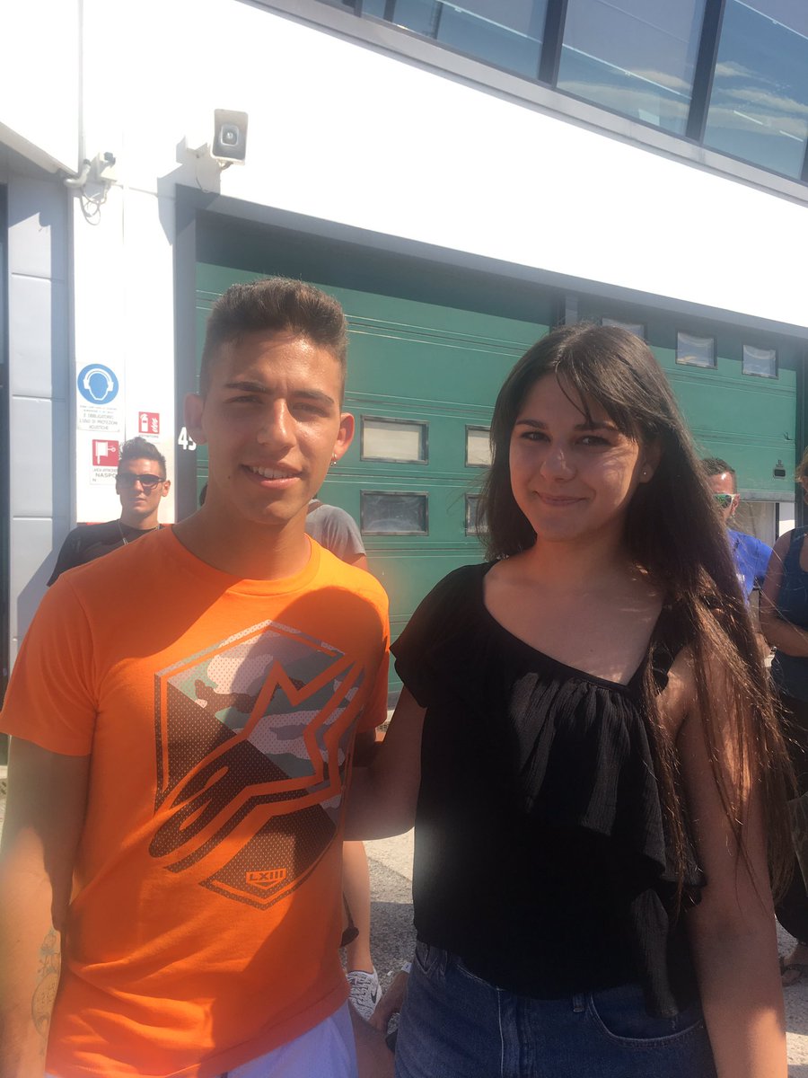 BeaPruccoli's tweet photo. I want to be your Carpa 😂✊🏼❤ #lovethis #civ2017 #misano #eneabastianini #33 #bestia @eneabastianini grazie infinite!!! Ci vediamo presto https://t.co/rxWLTrUKjv