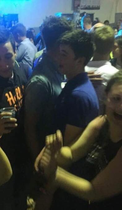 RT
A pic of James on Monday night at RWS. Please check your phones to see if you have any of him #FindJamesCorfield 
facebook.com/edward.ford.98…