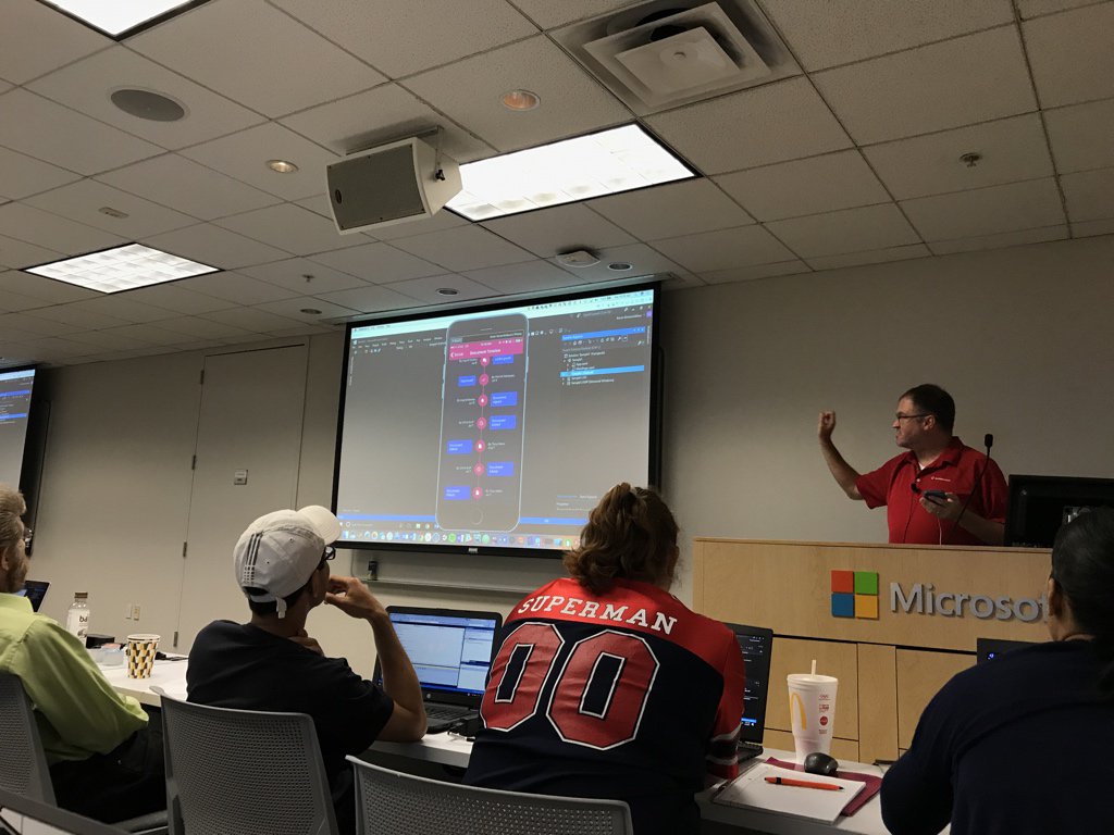 davidortinau's tweet image. beautiful #XamarinForms UI with @uxdivers Grial kit. #XamarinDevDays