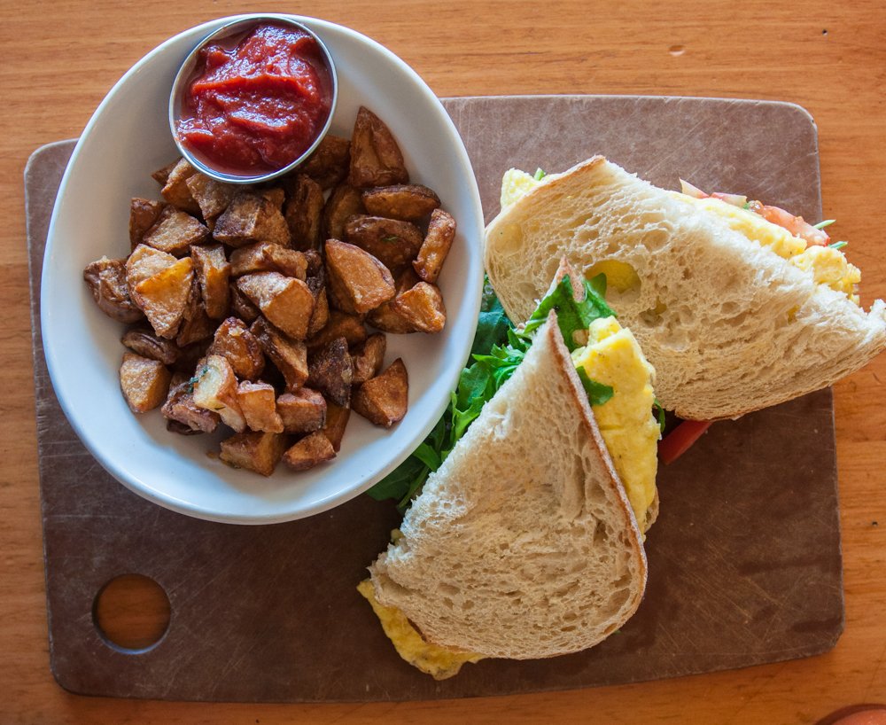 mohawkla's tweet photo. Our Breakfast Sandwich can also be made #vegan with tofu scramble instead of eggs!
#brunch #nela #echopark #mohawkbend https://t.co/5gD9sSyYXT