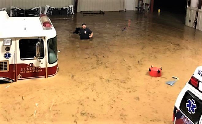 They broke ground on this new WV fire station just 2-years-ago. Look at it today. More here-
statter911.com/2017/07/29/new… #flooding #firefighters