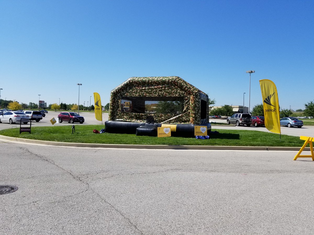 Sprintastic's tweet photo. Sprint Grand opening at 5791 Belleville crossing, Belleville IL. 
Come join us https://t.co/3z2s9gXTTA
