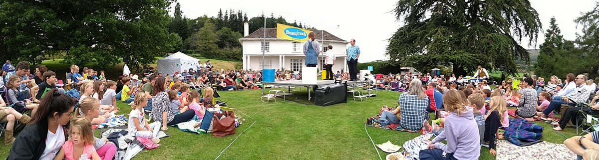 DanielMoncoeur's tweet photo. And the #billionaireboy @hbreakontour  #theatre #show has started at @Glanusk! Lots of fans enjoying the show! https://t.co/ag3ktPVOGU