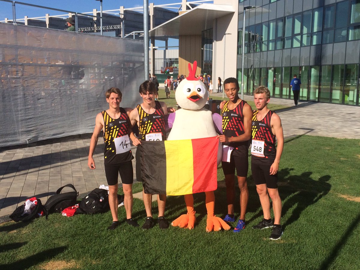 TomDuPan's tweet photo. Geen een zonder twee: goud voor de jongens 4x100m in 41.75! #eyof2017 @VlaamseAtlLiga https://t.co/853pBKhGvE
