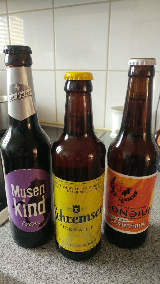 blamefinger's tweet image. A small collection of Austrian craft beer for this evening.