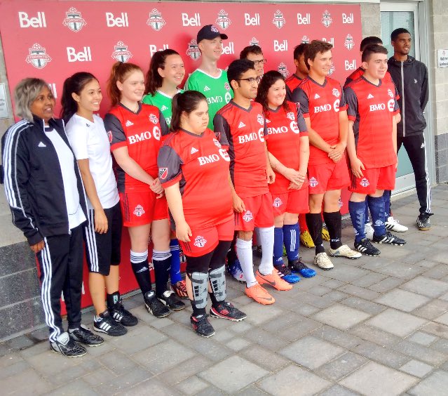keeley_aird's tweet photo. So proud to be a member of the @torontofc @SOOntario @KiaCanada #Unified Team! https://t.co/eV9QmwkFq8 #inclusivesoccer #partnersinplaysoo⚽️ https://t.co/WDKdWNnH1W