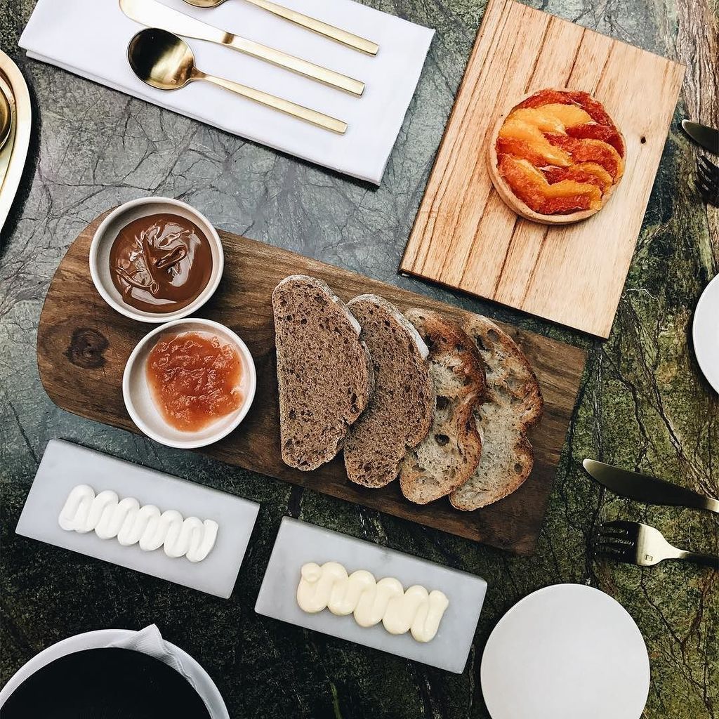 Desayunando en <a href="/casacavia/">Casa Cavia</a>. ☕️
Hermoso lugar. 💖👌🏻 Hoy hay una feria de oficios por el día de la cultura! Venta de v… ift.tt/2uIhvf1