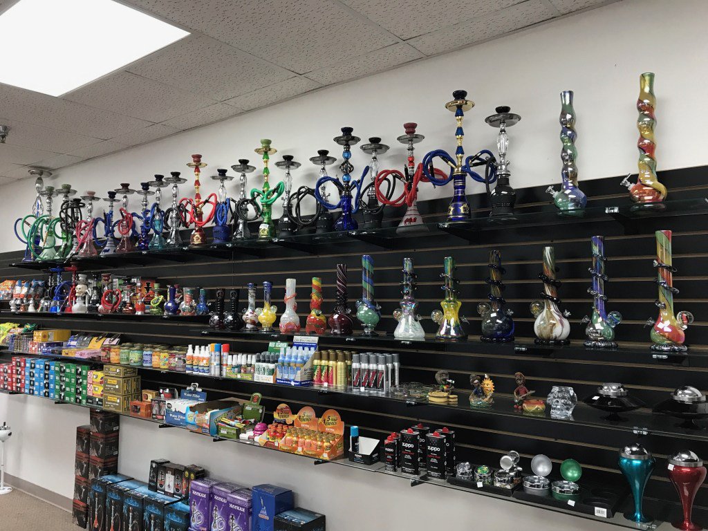 Get Your Saturday Smoke and Vape On At Smoke Hut! smoke-hut.com/get-your-satur…