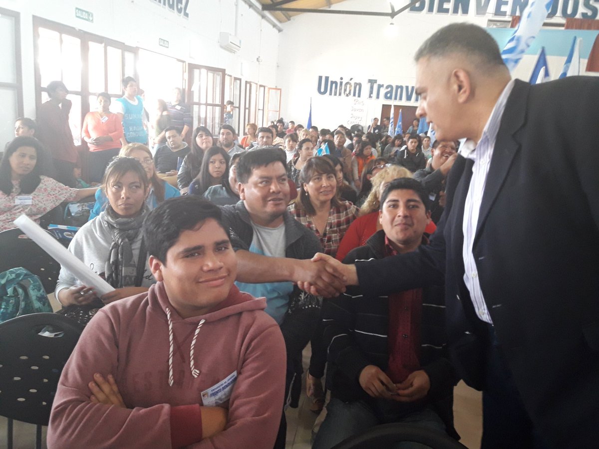 IgnacioSadir's tweet photo. Acompañando en el encuentro de jóvenes de la Juventud Renovadora #FrenteRenovador #Lista501Renovacion #JujuyUnidoHoyYsiempre https://t.co/6KR7hD41iK