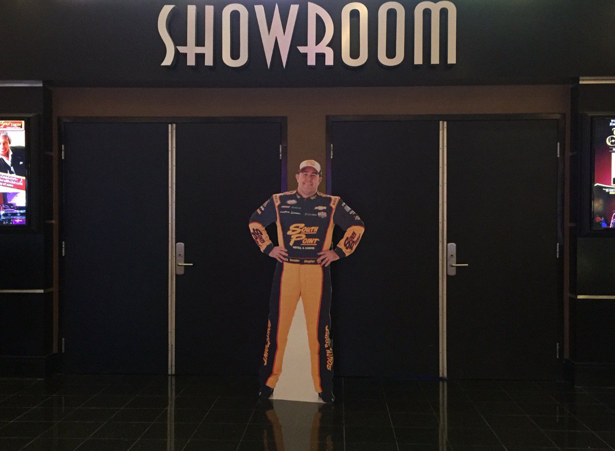 southpointlv's tweet photo. Our favorite driver is ready to put on a SHOW at @IowaSpeedway! RT to wish @brendan62 #goodluck 🏁 #WhereIsBrendan https://t.co/bPQViBO5ie