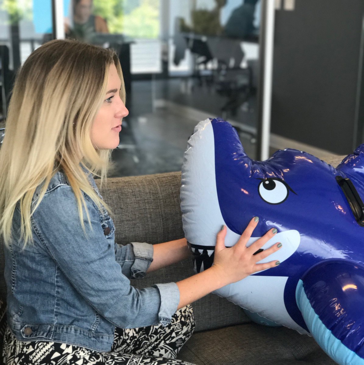 TheMadisonVine's tweet photo. Office dogs are so 2016, this year office sharks are all the rage. #officelife #production #sharkweek https://t.co/WSzYGi8g6x