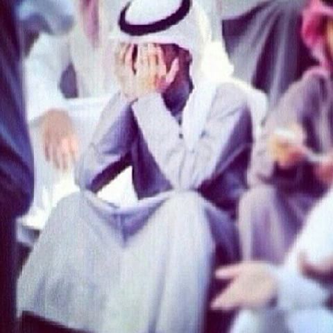 لَيِّتّګ تّحٌَّس بِفِّرحٌتّيِّ يِّوِمَ أّحٌګأّيِّګ
وِلَيِّتّګ تّحٌَّس بِضّيِّقِتّيِّ لَأّ فِّقِدِتّګ
#_لَيِّتّګ __يِّأّلَغٌلَأّ