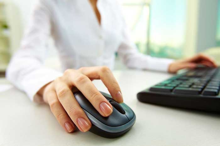 #Physicians do an average of 2500 clicks a day! Re: The need for #digital #innovation for providers #AHASummit @PhysicianForum