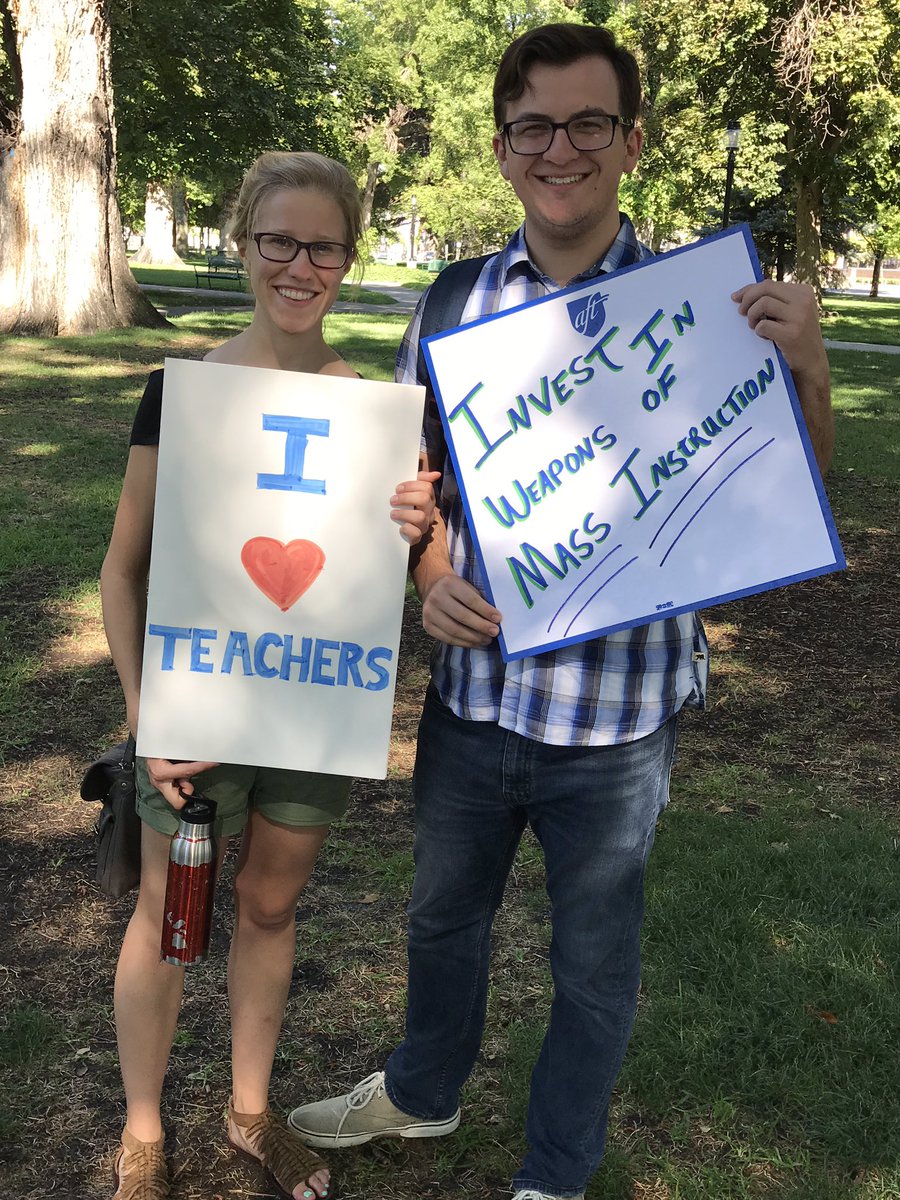 AFTUtah's tweet photo. Utah loves teachers. Invest in weapons of mass instruction. #march4publicedut #AFTEmpoweringU #AFTUtah https://t.co/IyEYHoGq4x
