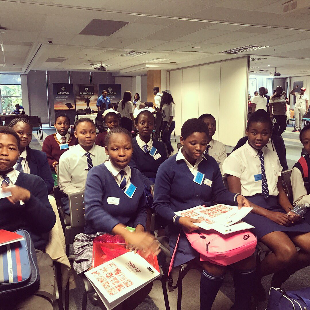 ProjectEnza's tweet photo. UnileverCareersDay2017 #GiveDirection #Motivate #StartSomewhere #Tourism #Enza🤚🏽@TourismKZN https://t.co/UUHHXHLi0i