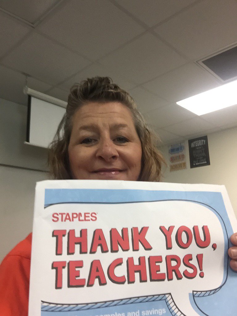 FranksBrenda7's tweet photo. Love teaching those crazy kiddos!!
#StaplesLovesTeachers
#Sweepstakes https://t.co/QaUmK5wyKW
