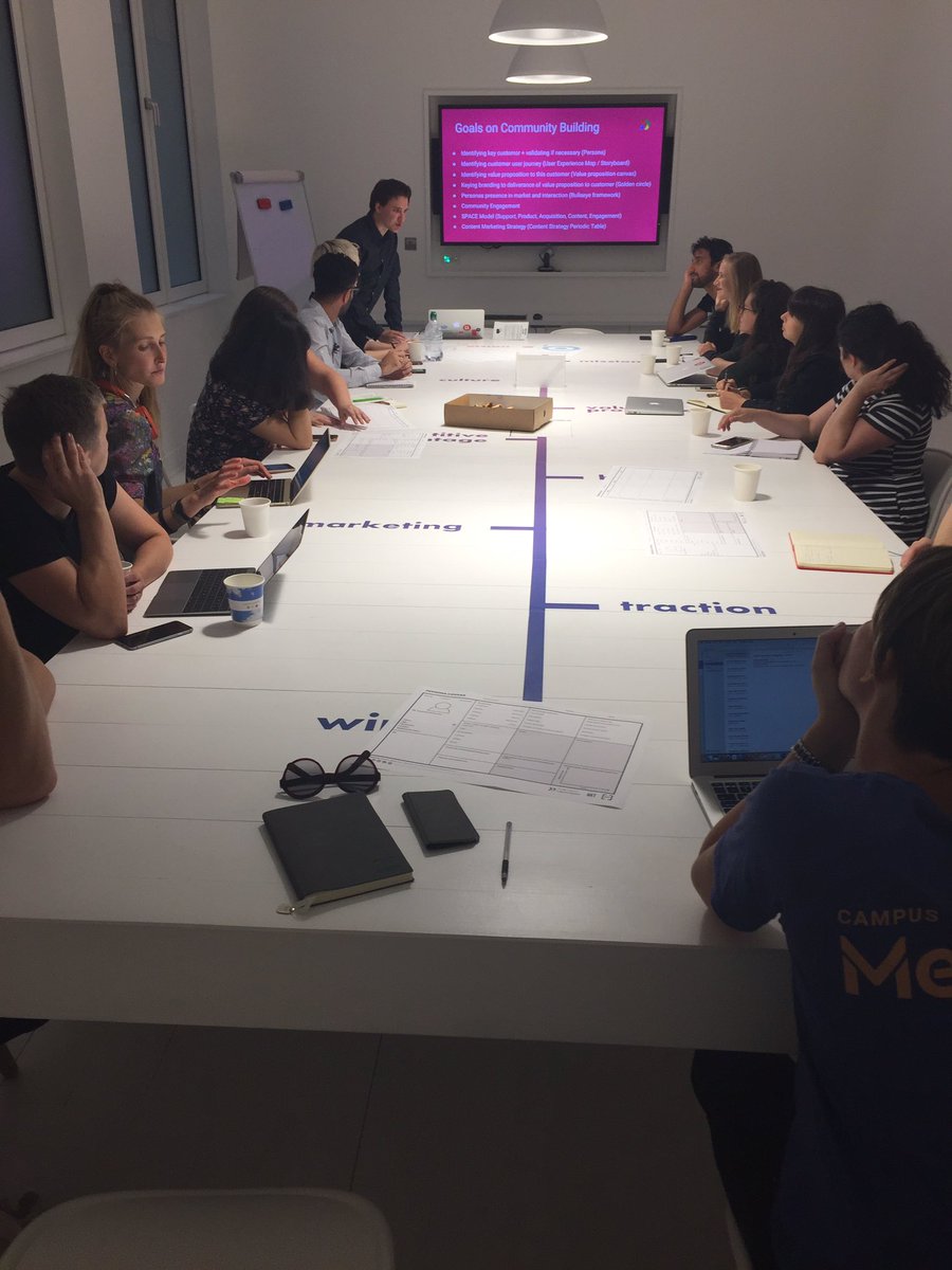 Clappy_'s tweet photo. The quiet before the storm #GoogleLaunchpadBuild @huckletree https://t.co/y2JPXNGLjo