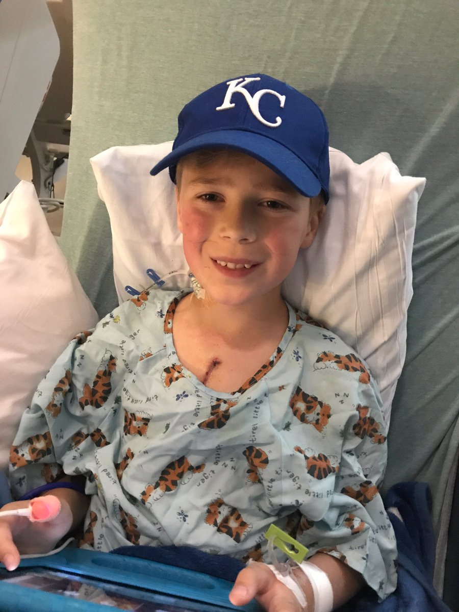 SnoopsLilSister's tweet photo. @Royals @alcidesescobar2 Colton wanted to go to a game at Fenway since he's at Boston Children's, won't make it but he'll watch on tv https://t.co/qSCW6FdJRN
