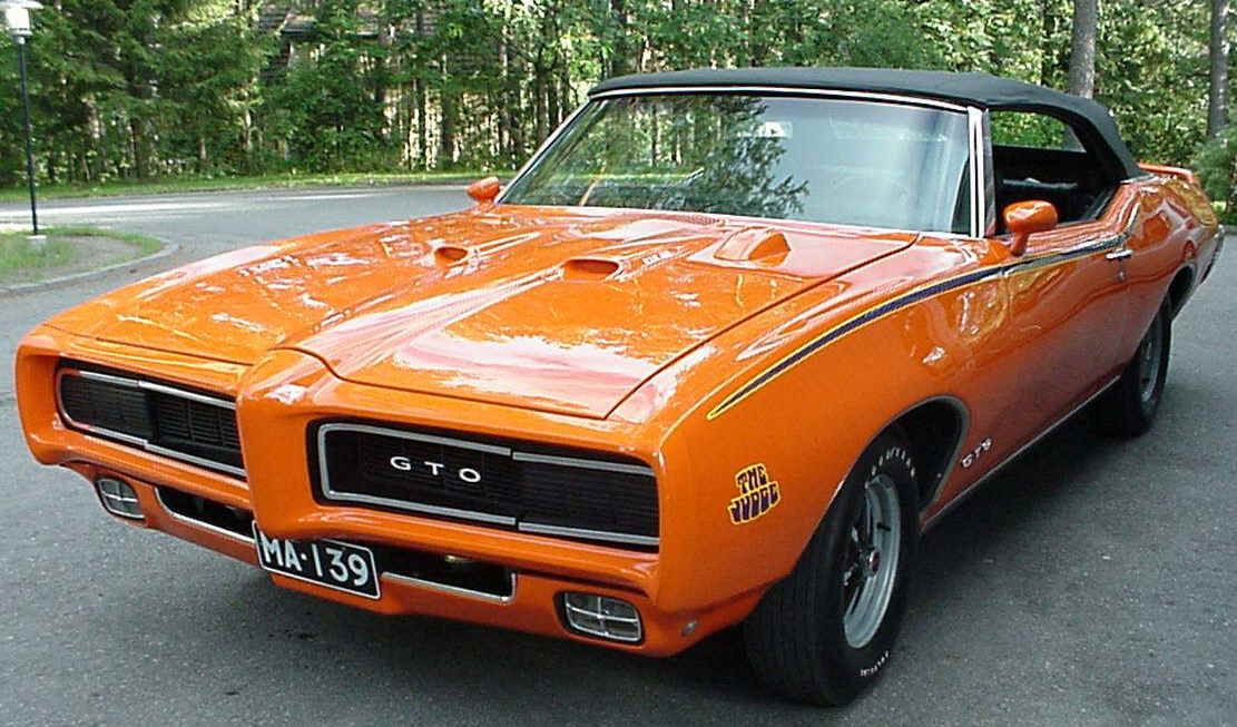 A1performance_1's tweet photo. 12 #Car Features You Have to Be At Least 40 To Remember - #ManualWindows #GasTank https://t.co/wim60NYBmH https://t.co/ZnXSbr0ijB