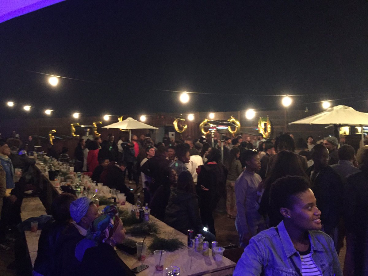 Do_The_Ncasa's tweet photo. Chilling at #FeelGoodSession rooftops with beautiful souls from Cape Town https://t.co/x3LRwrEuXL