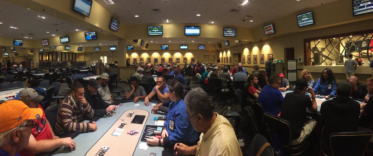 TNCGarage's tweet photo. Flight #3 $50K GTD @bestbet_jax
#overlayed expexting $80-$90K #prizepool https://t.co/fuIpMOjjE6