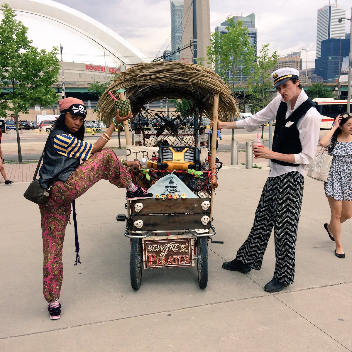 Come check us out today at the #WaterfrontArtisanMarket 🍉🍍💙