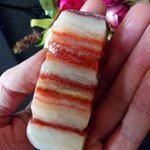 並べてあったらついつい食べたくなっちゃうw豚ばら肉みたいで美味しそうな鉱石w
