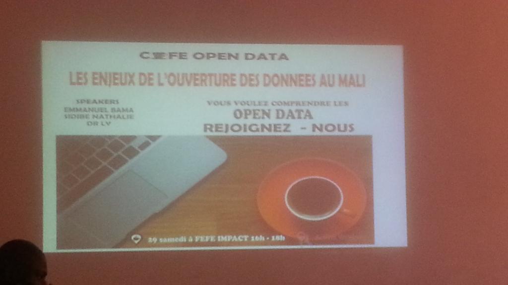 DoubassinDao's tweet photo. Atelier sur les enjeux de l'#OpenDada #OSM #Mali https://t.co/vFBo0s6ZWf