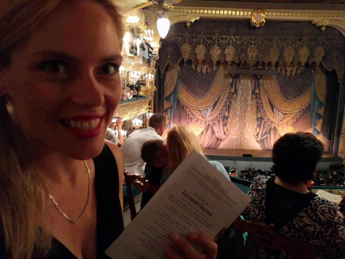 TexanSongBird's tweet photo. Inspired by Ekaterina Goncharova's beautifully sung Tatyana @mariinskyen & looking fwd to #tdoOnegin this season @theaterdortmund #vorfreude https://t.co/ISNtExRI2E