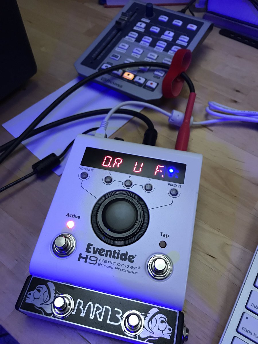 PrmoSol's tweet photo. @EventideAudio this Pitch Fuzz algorithm is off the hook! https://t.co/LEkbA0uTcA