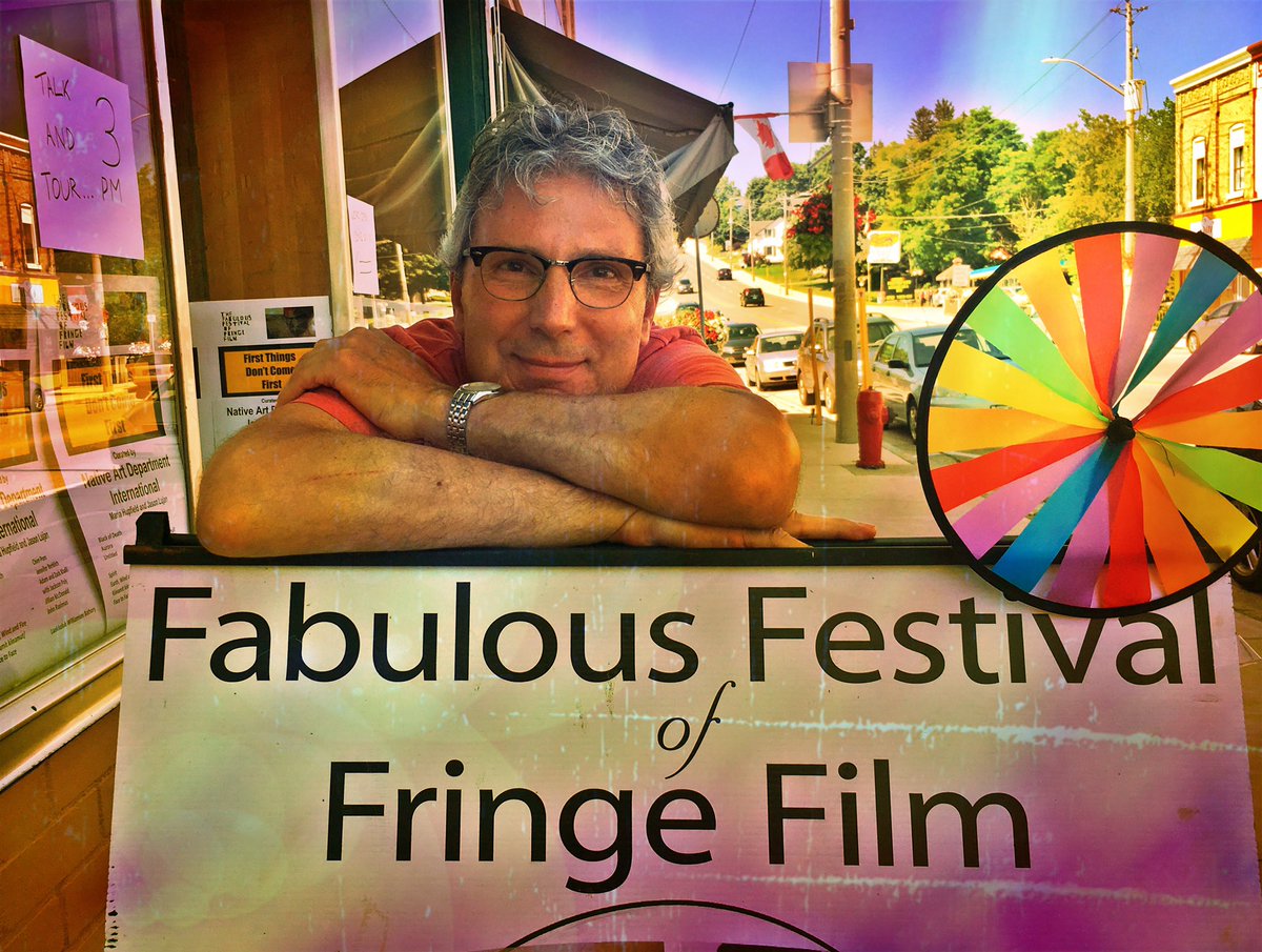 FabfilmfestCa's tweet photo. A fab film fan who is usually on the other side of the camera! #ffff2017 #FilmFestival #jestartsgallery #postermodel 😍 https://t.co/ASuE4J1yyL