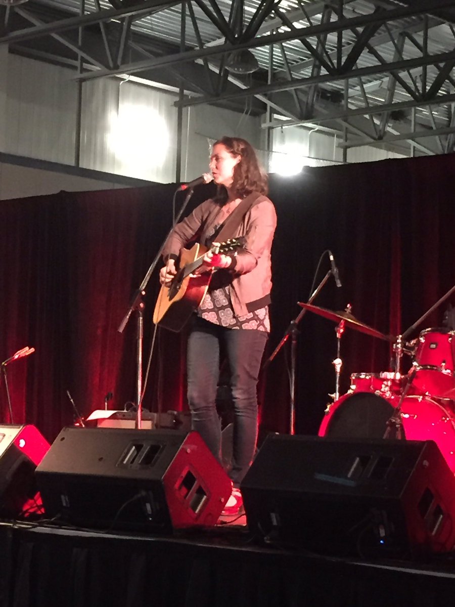 MarMusicFest's tweet photo. The wonderful @CatMacLellan performing her father Gene MacLellan's song, Snowbird at our Closing Concert. https://t.co/qDlRlRcPbY