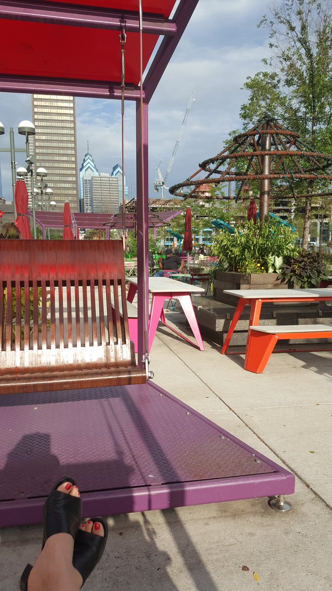ellen_hwang_phl's tweet photo. Amazing time #smartaccelerator #innovatorsforum @theHUBnyc but also happy to back home #philly! Taking a moment to rest @ThePorchat30th! https://t.co/pT2NfUo6wY
