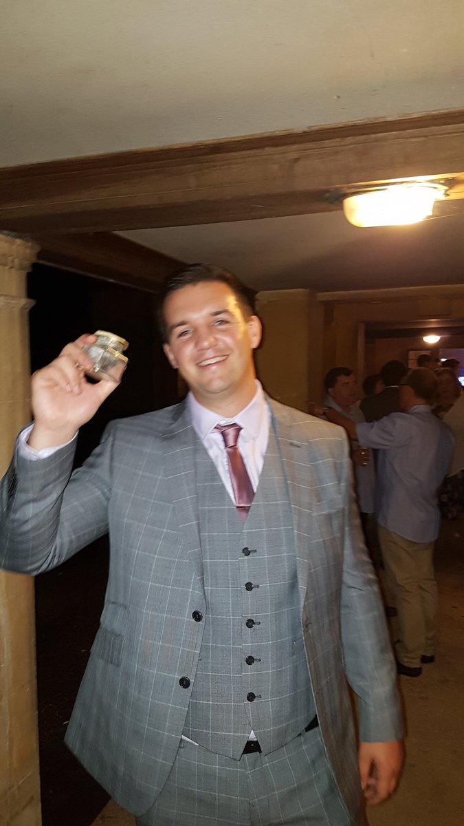 jack_g88's tweet photo. @shack7s #dewyhaschanged https://t.co/w6xbzNlNpT