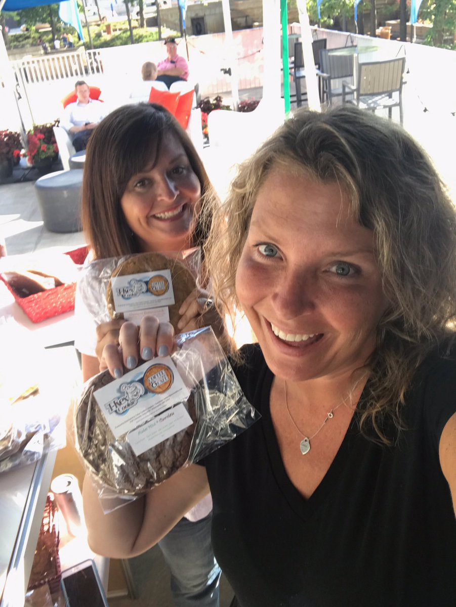 TrexCookie's tweet photo. In Downtown? Grab a #trexcookie @mn_orchestra tonight! https://t.co/vPNG1EZiLI