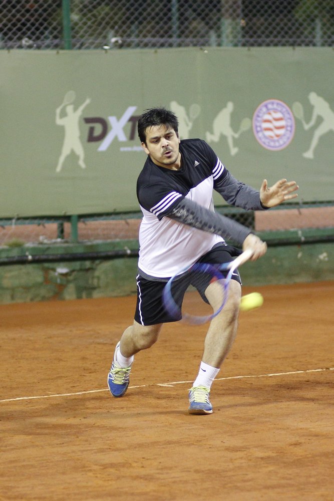 TenisTournament's tweet photo. 🏆 #Robin7 ➡️ #IntermedioA
🎾 #Boueke a #Antonini 6/3 6/3
🎾 #GonzalezBesineau a #Napoli 6/1 6/1 https://t.co/BvukrpXcEU